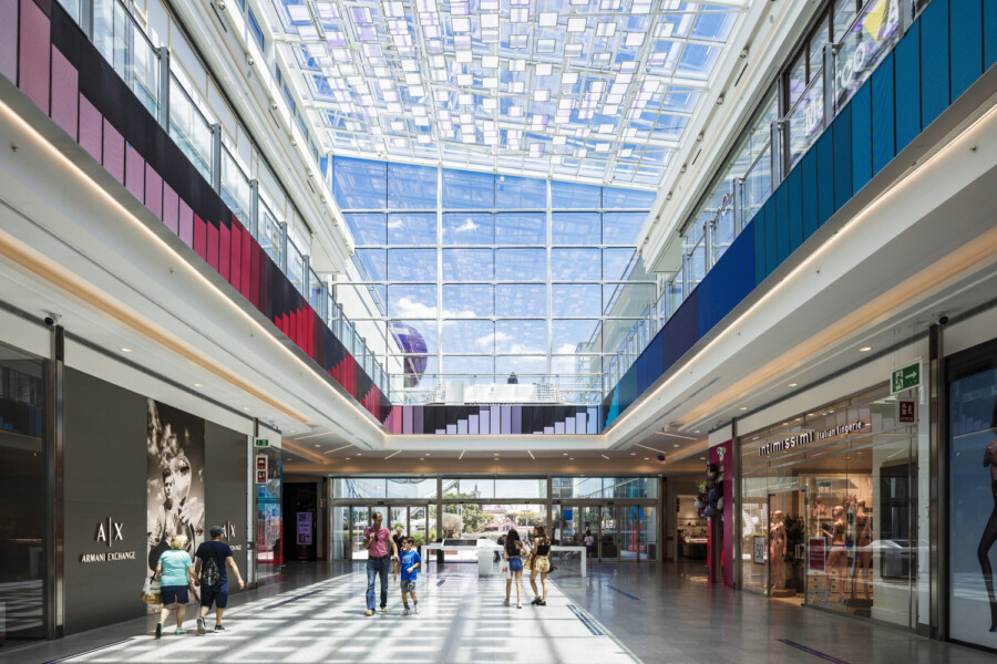 904 Alm Plaza Rio 2 Retail And Leisure Centre Madrid Spain N91 Medium