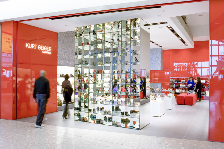 Chapman_Taylor_535  Lhrs  Heathrow  Airport  T5  Retail  London  Uk  N14 Medium