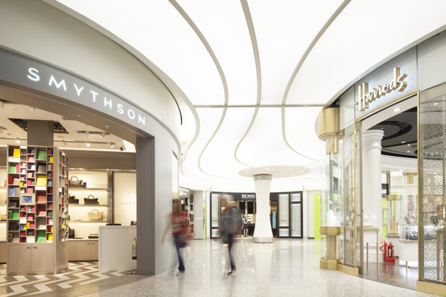 Chapman_Taylor_535  Htla  Heathrow  T2 A  Luxury  Retail  Uk  N3 Medium